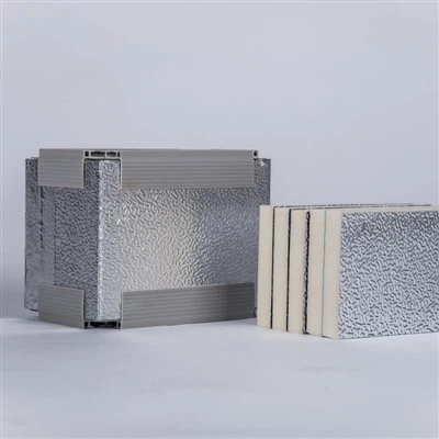 Előszigetelt Dcut panel légcsatornákhoz PU szendvicspanelekkel